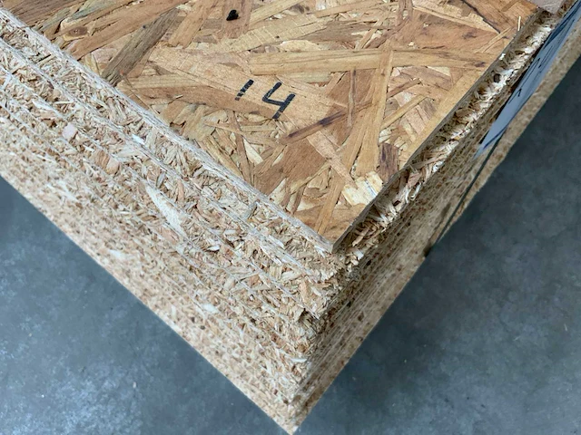 Osb plaat 2500x675x22mm (14x) - afbeelding 2 van  8