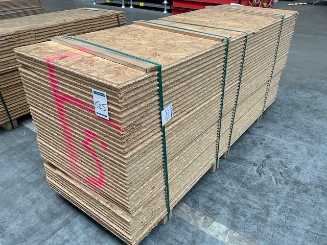 Osb plaat 2500x675x22mm (38x) - afbeelding 1 van  6