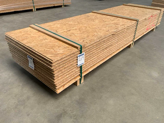 Osb plaat 2500x675x22mm tg4 (13x) - afbeelding 1 van  7