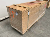 Osb plaat 2500x675x22mm tg4 (41x) - afbeelding 1 van  11