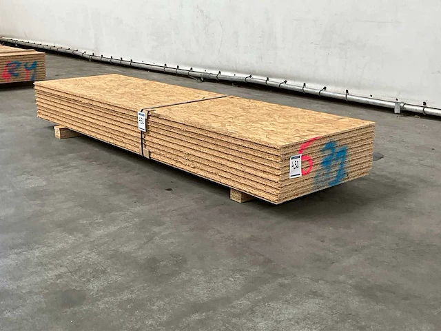 Osb plaat 2500x675x24 mm (9x) - afbeelding 1 van  5