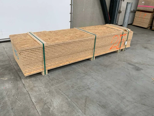 Osb plaat 2500x675x25mm tg4 (12x) - afbeelding 1 van  8