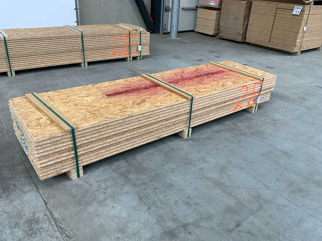 Osb plaat 2500x675x25mm tg4 (12x) - afbeelding 1 van  7