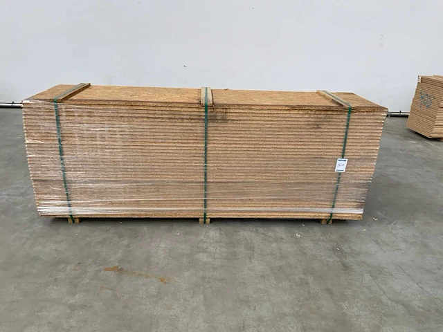 Osb plaat 2500x675x25mm tg4 (31x) - afbeelding 2 van  8