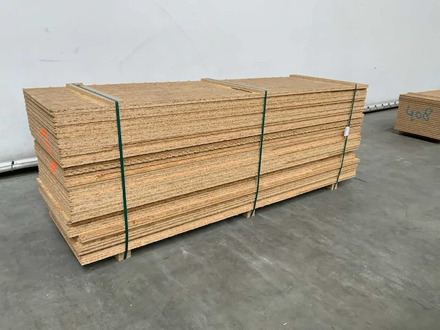 Osb plaat 2500x675x25mm tg4 (34x) - afbeelding 1 van  8