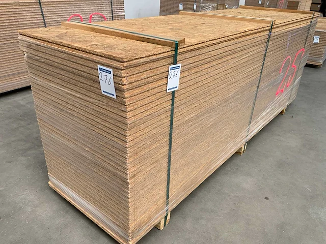 Osb plaat 2500x675x25mm tg4 (36x) - afbeelding 1 van  9