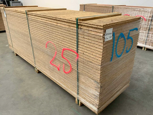Osb plaat 2500x675x25mm tg4 (36x) - afbeelding 3 van  9