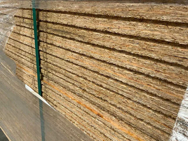 Osb plaat 2500x675x25mm tg4 (36x) - afbeelding 4 van  7