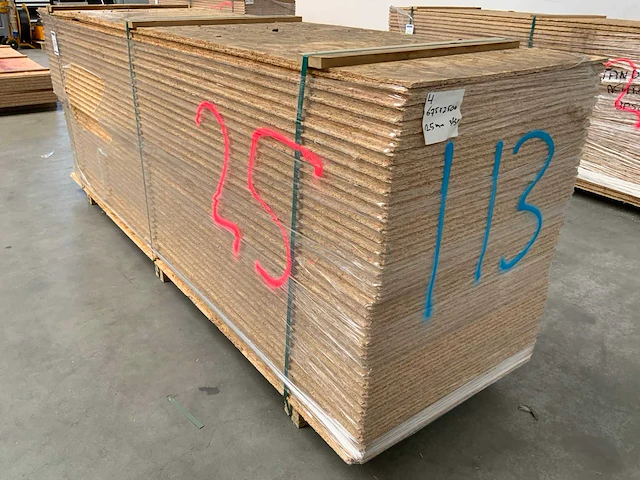 Osb plaat 2500x675x25mm tg4 (36x) - afbeelding 6 van  8