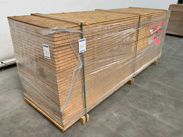 Osb plaat 2500x675x25mm tg4 (36x) - afbeelding 2 van  7