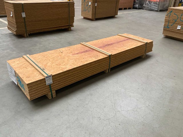 Osb plaat 2500x675x30 mm (7x) - afbeelding 1 van  5