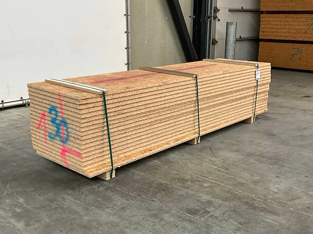 Osb plaat 2500x675x32 mm (18x) - afbeelding 2 van  5