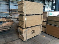 Osb plaat 25mm (84x) - afbeelding 1 van  3