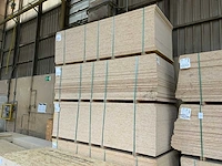 Osb plaat 2795x1200x15mm (180x)
