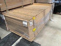 Osb plaat (41x) - afbeelding 1 van  3
