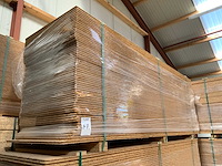 Osb plaat (60x) - afbeelding 1 van  4