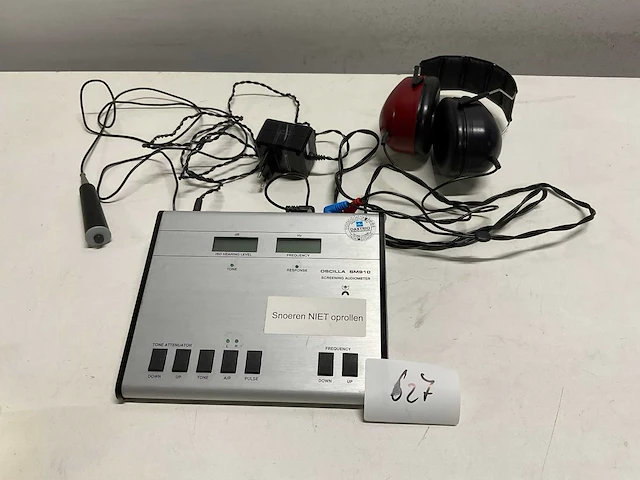 Oscilla - sm910 - screening audiometer - afbeelding 1 van  6