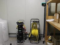 Osmose apparaat unger hydro power ultra incl. telescopische glazenwaslans ca 9m en mobiele slanghaspel. - afbeelding 1 van  6
