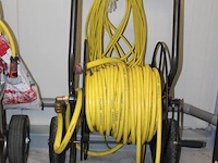 Osmose apparaat unger hydro power ultra incl. telescopische glazenwaslans ca 9m en mobiele slanghaspel. - afbeelding 3 van  6