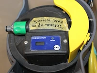 Osmose apparaat unger hydro power ultra incl. telescopische glazenwaslans ca 9m en mobiele slanghaspel. - afbeelding 6 van  6