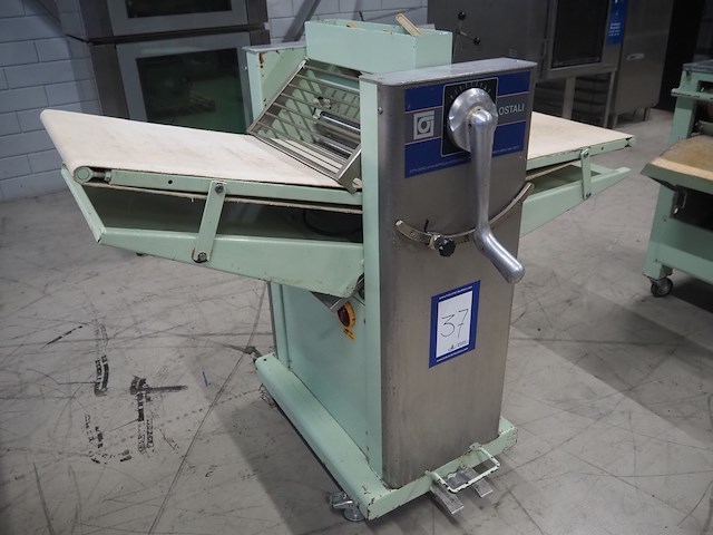 Ostali - afbeelding 1 van  10