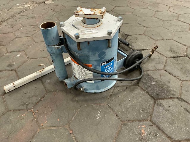 Otc 1591a garagekrik pneumatisch - afbeelding 1 van  6