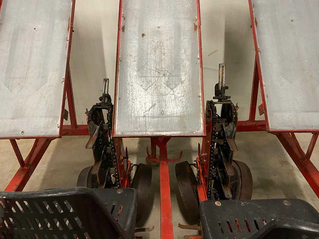 Otma tru2 plantmachine “gedragen” - afbeelding 8 van  9