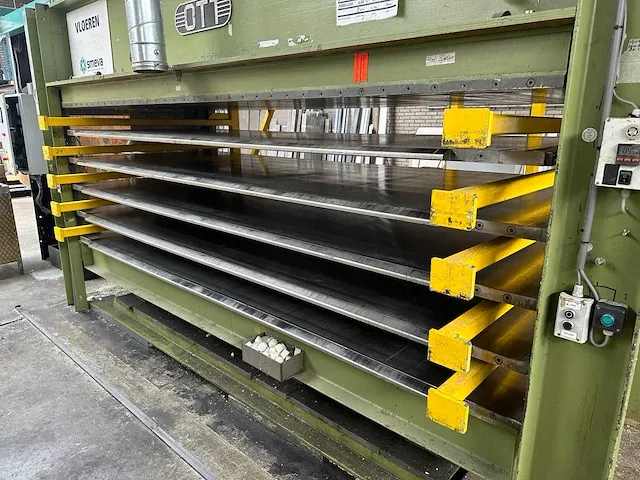 Ott / hansaflex - complete koelcel / vriescel panelen productielijn 2 - 2021 - afbeelding 18 van  24