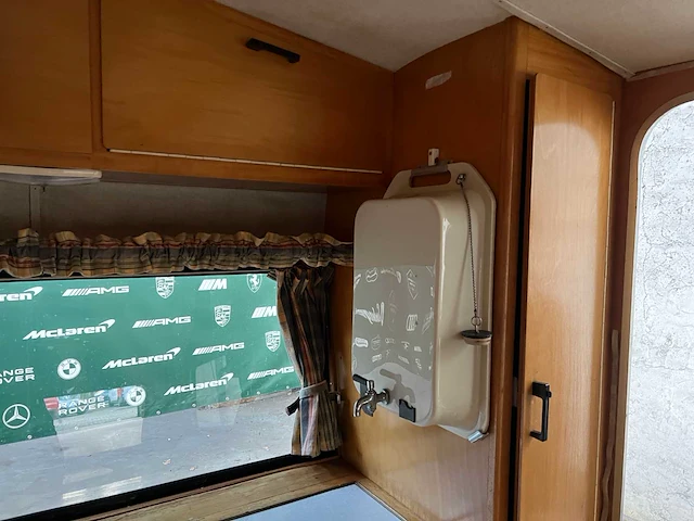 Otton speurders caravan - afbeelding 21 van  31