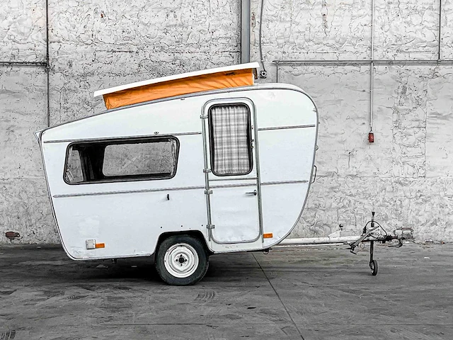 Otton speurders caravan - afbeelding 29 van  31