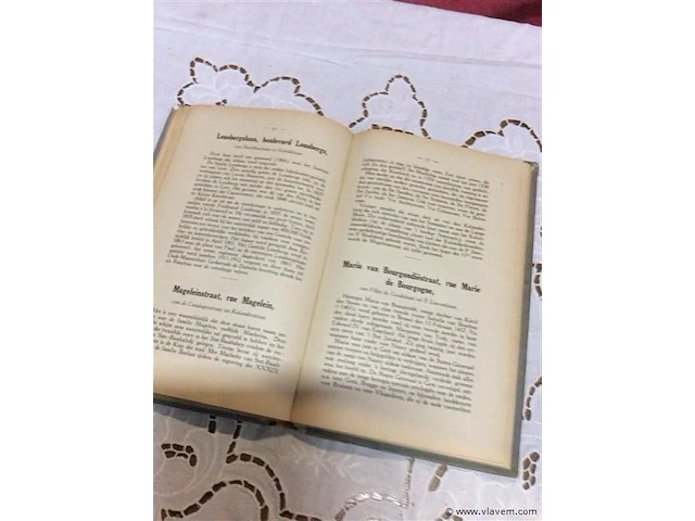 Oud boek gent - afbeelding 2 van  2