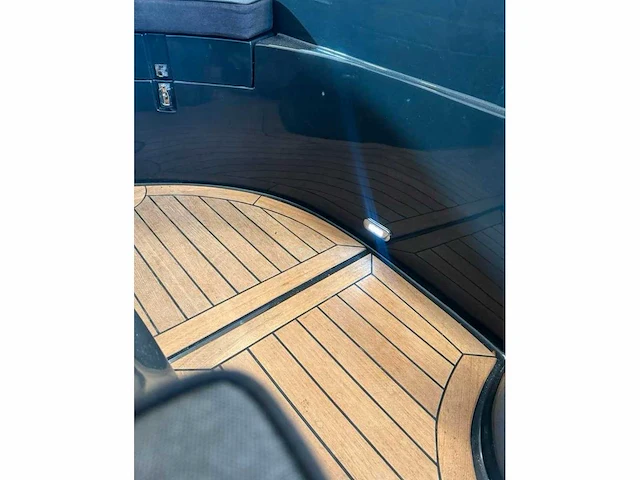 Oud huijzer 570 tender suzuki 60 pk 2017 + pegatrailer | 80-67-yv - afbeelding 9 van  20