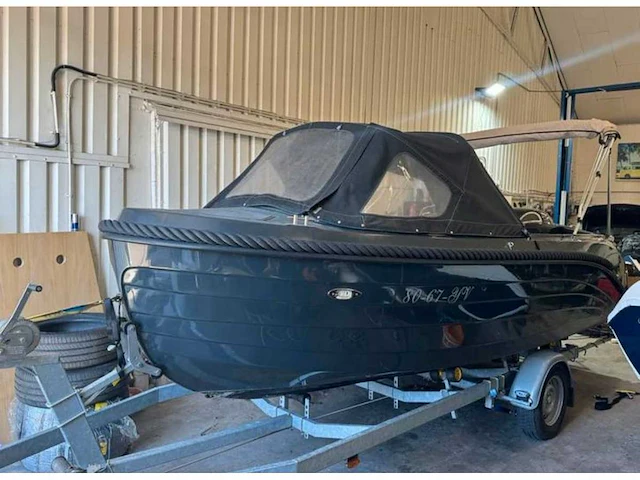 Oud huijzer 570 tender suzuki 60 pk 2017 + pegatrailer | 80-67-yv - afbeelding 1 van  20