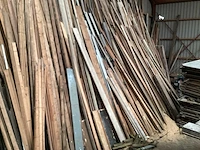 Oude bouwmaterialen - brandhout - sloophout - overige hout- en plaatmateriaal - afbeelding 4 van  4