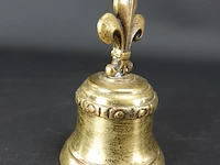 Oude bronzen tafelbel met fleur de lis als handvat - afbeelding 2 van  5