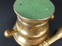 Oude bronzen vijzel met stamper - afbeelding 3 van  3