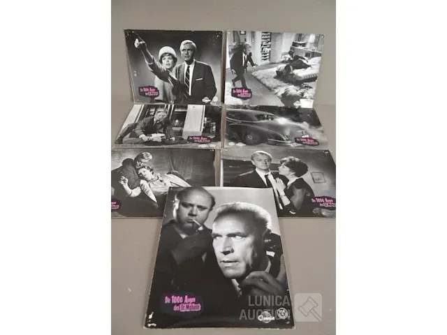 Oude filmset foto's - afbeelding 1 van  9