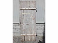 Oude houten deur - afbeelding 1 van  1