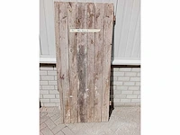Oude houten deur - afbeelding 1 van  1
