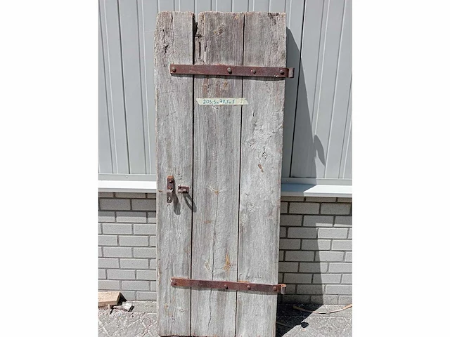 Oude houten deur - afbeelding 1 van  1