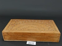 Oude houten kist - afbeelding 2 van  5