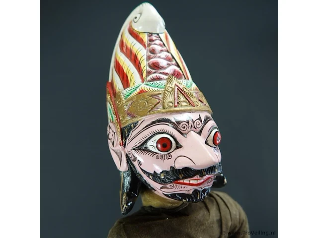 Oude indische wajang golek pop - afbeelding 3 van  5