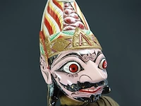 Oude indische wajang golek pop - afbeelding 3 van  5