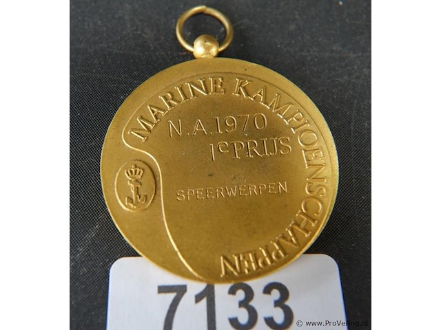 Oude medaille - afbeelding 1 van  3