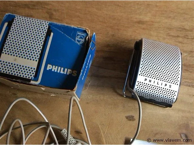 Oude microfoon philips - afbeelding 2 van  2