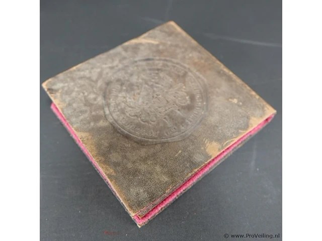 Oude penning in cassette - afbeelding 5 van  5