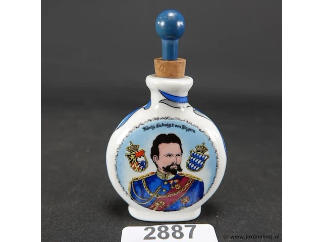 Oude porseleinen snuffbottle - afbeelding 1 van  5