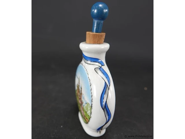 Oude porseleinen snuffbottle - afbeelding 3 van  5