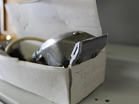 Oude tondeuse spud - afbeelding 2 van  2