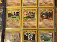 Oude vintage pokémon map met o.a. charizard, venusaur en blastoise - afbeelding 17 van  18